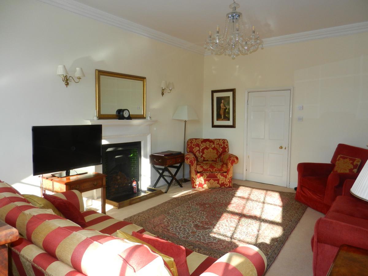 18 The Circus Apartment Bath Luaran gambar